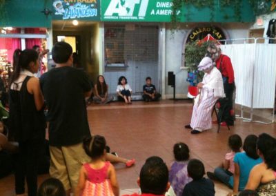 "Caperucita Roja" (Little Red Riding hood) en El Gran Mercado-2014